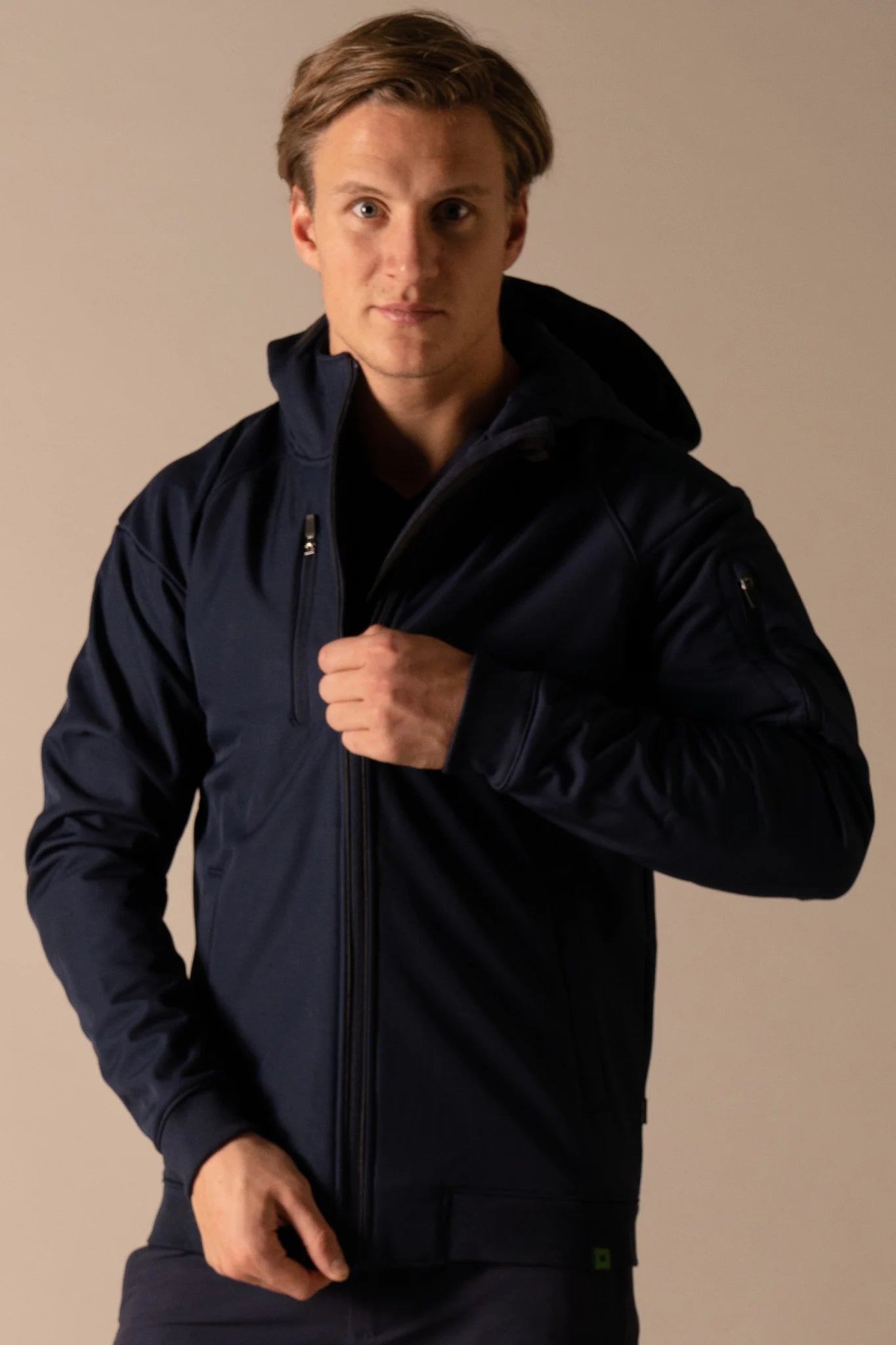 Blauwe Softshell bomberjas met capuchon van OWN LANE