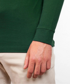 Close-up groen OWN LANE Basic Longsleeve
