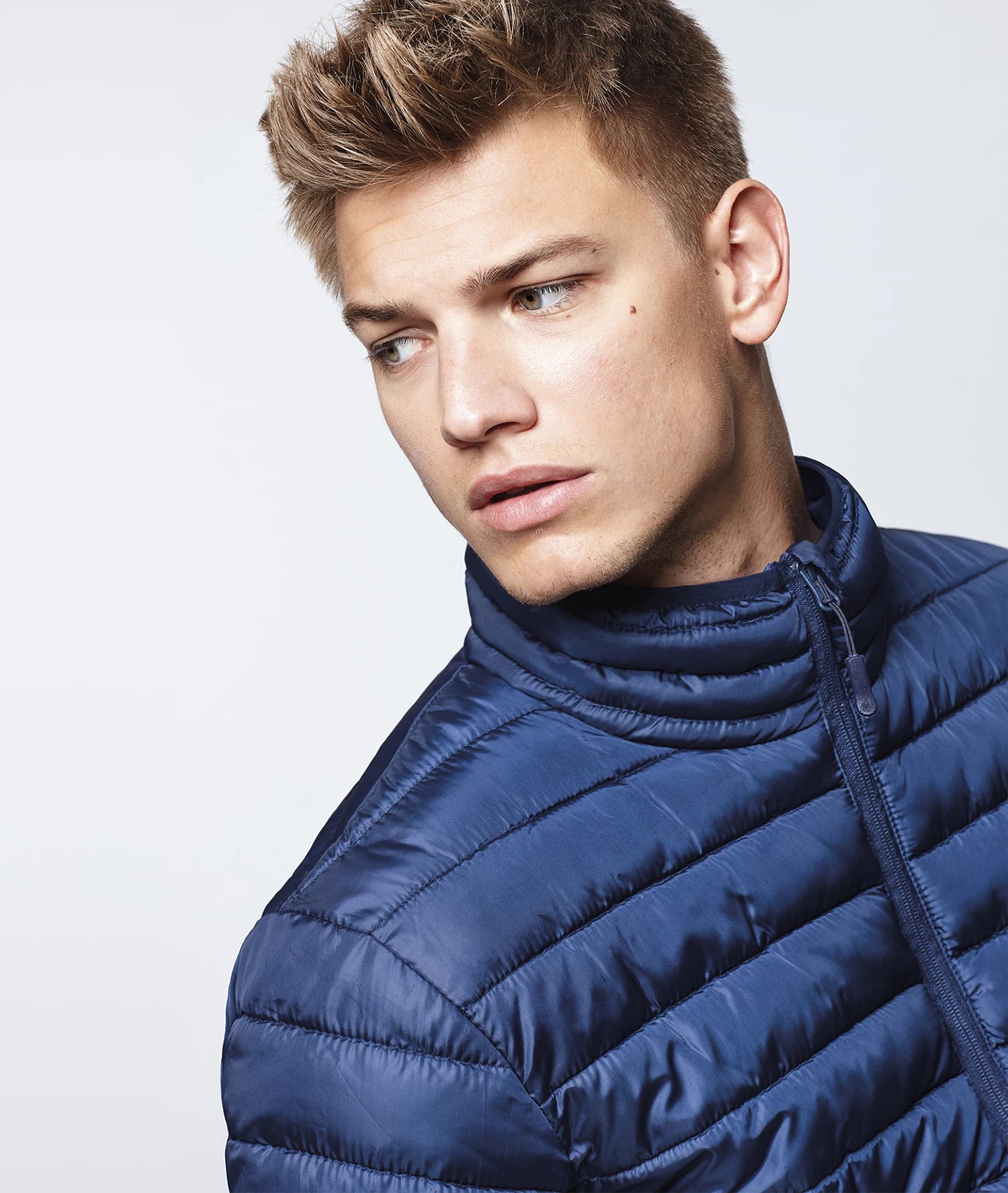 Model OWN LANE AERO Puffer