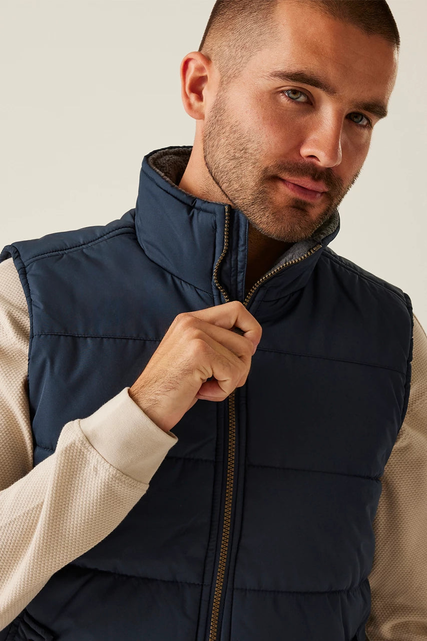 Model OWN LANE NORTHLINE Bodywarmer
