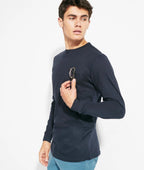 Model OWN LANE Pocket Longsleeve