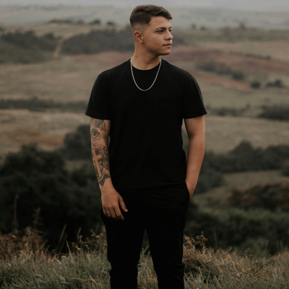 Voorkant OWN LANE ROAD zwart T-shirt